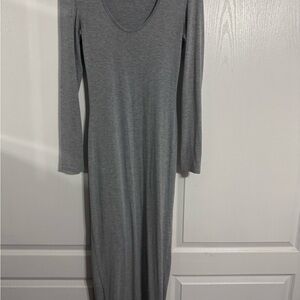Elegant Grey Long Sleeve Dress